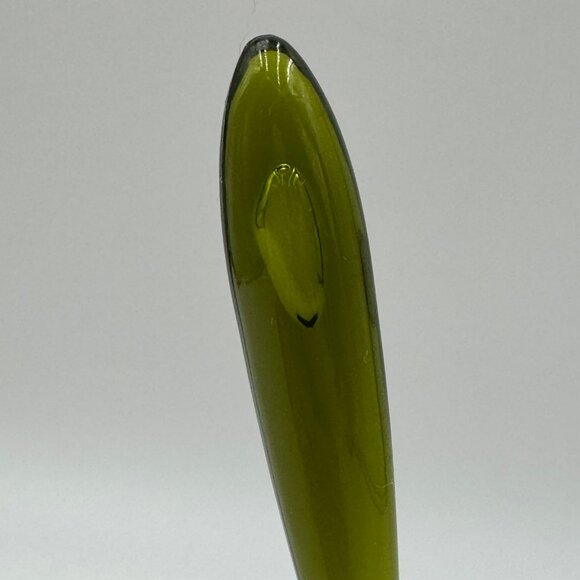 Vintage Retro Style Avocado Green Loose Leaf Tea Infuser with Stand - Picture 6 of 12